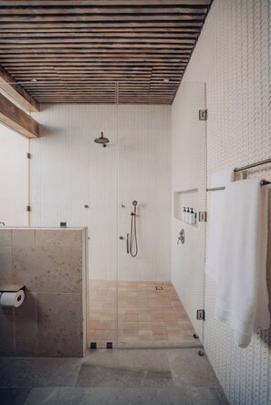 Dusj på badet