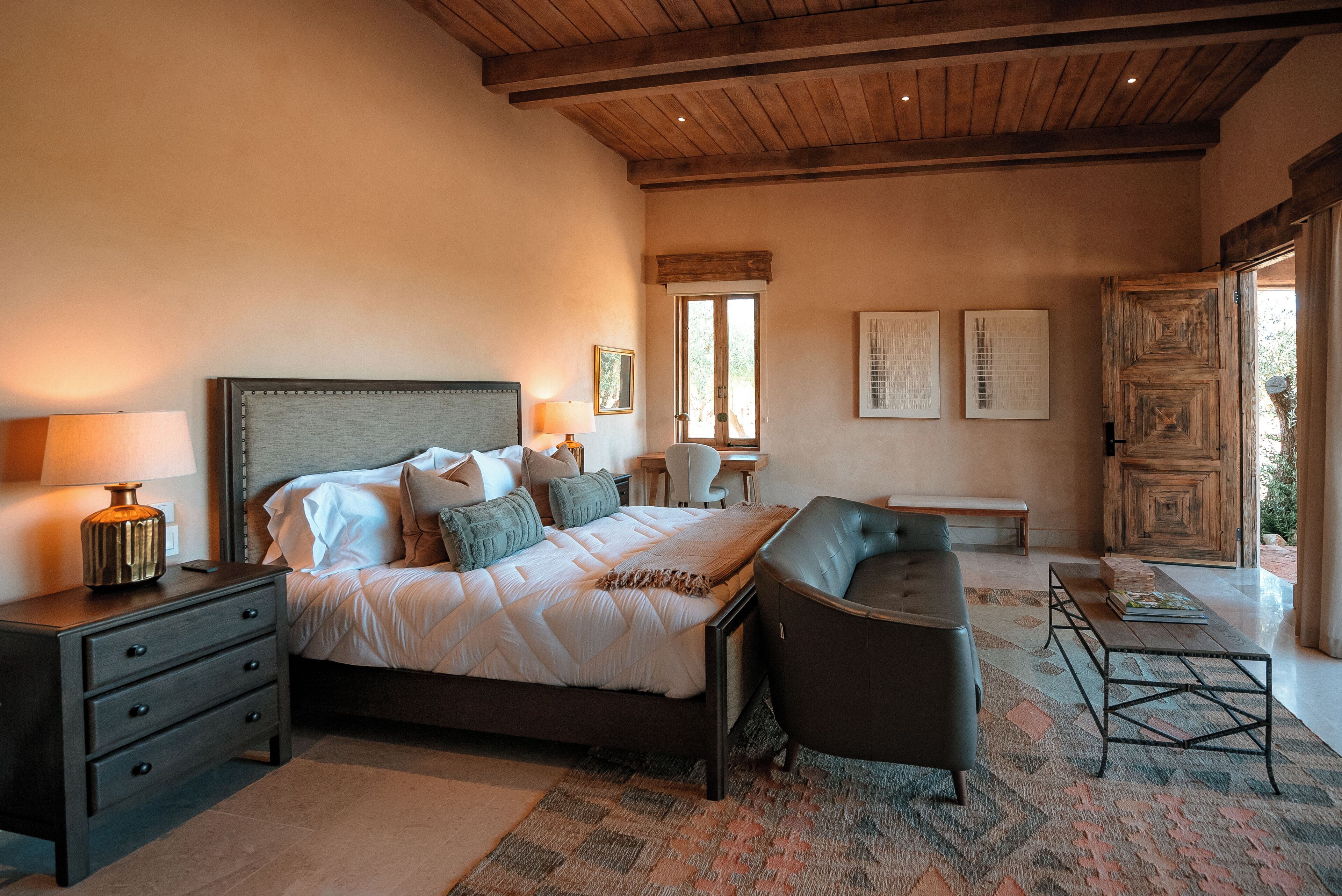 1 chambre, literie de qualité supérieure, couette en duvet d'oie