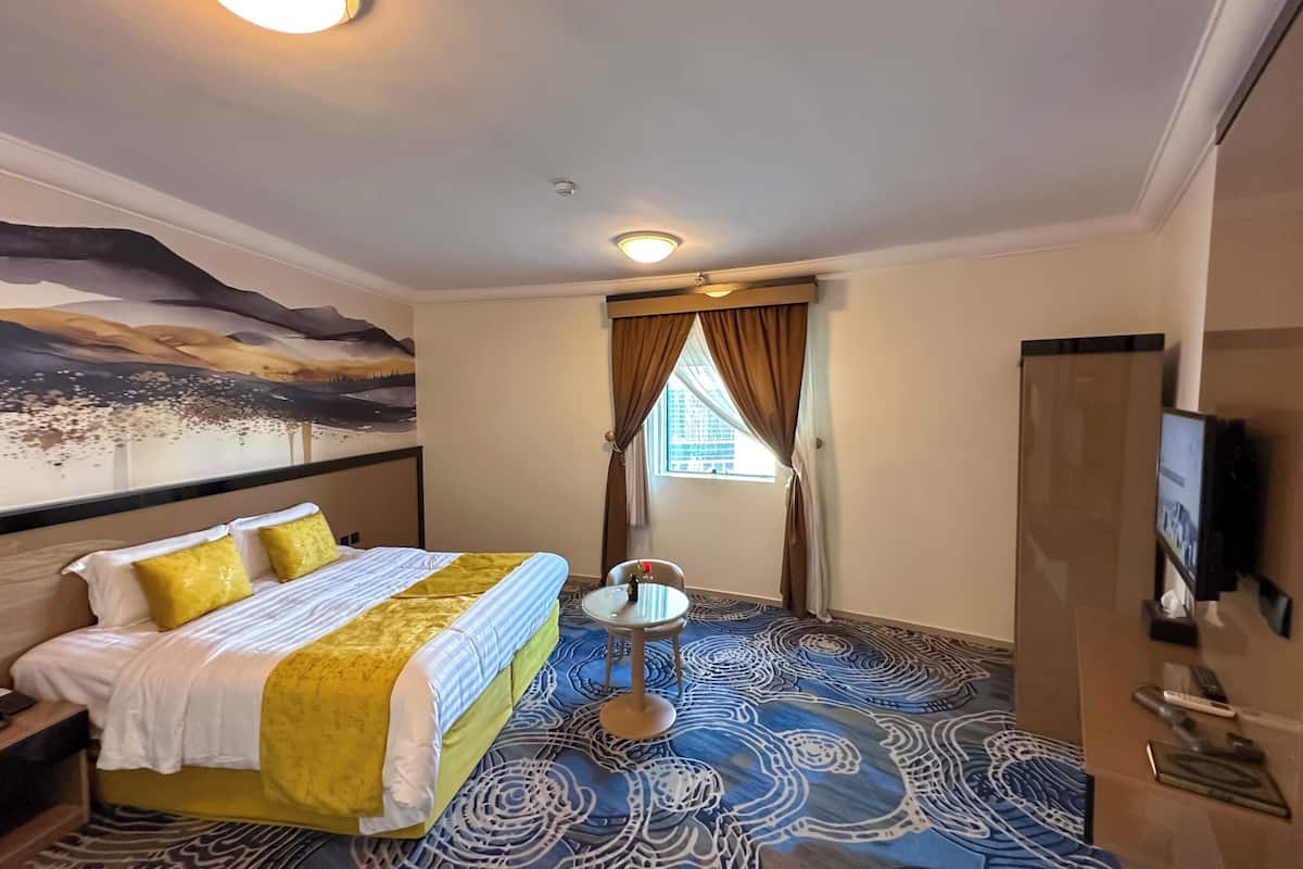 Family Shared Dormitory | 1 bilik tidur, peralatan tempat tidur premium, tilam berlapik