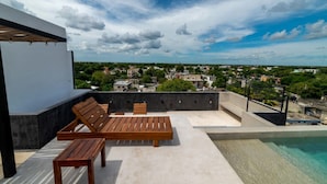 Apartment - Downtown Tulum Loft w Rooftop Pool (Tulum)
