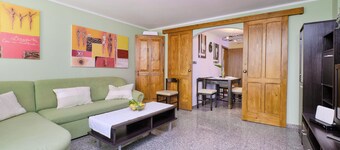 Awesome home in Veli Losinj