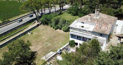 Bâtisse de 1786 à Vallon Pont Darc