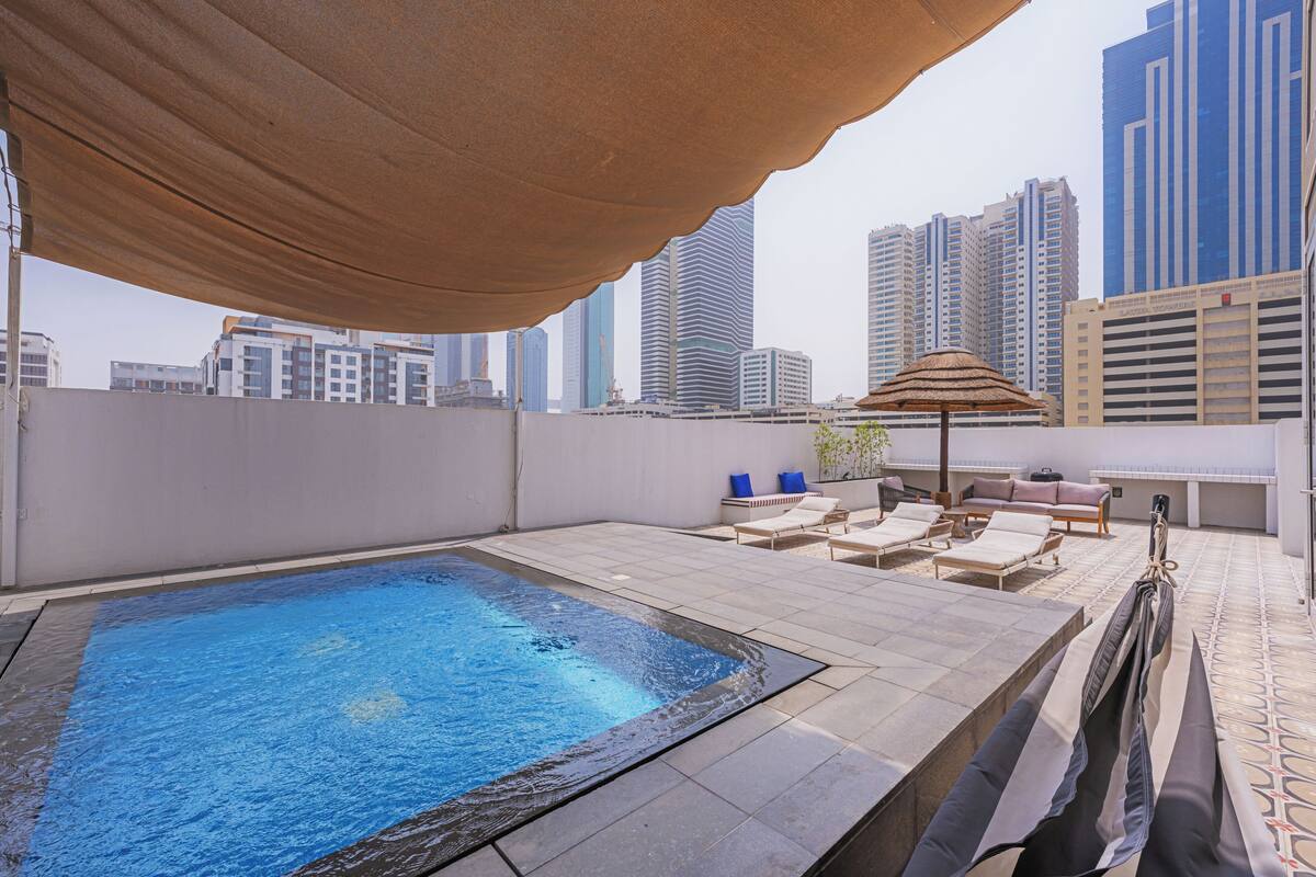 Suite Premium, 1 cama de matrimonio grande, acceso a la piscina | Piscina privada