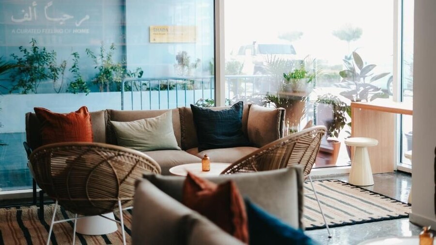 Shada Hotels Jumeirah Gardens