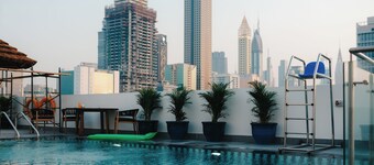 沙达酒店朱美拉花园