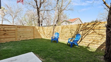 Apartemen (3 Bedrooms) | Teras/patio