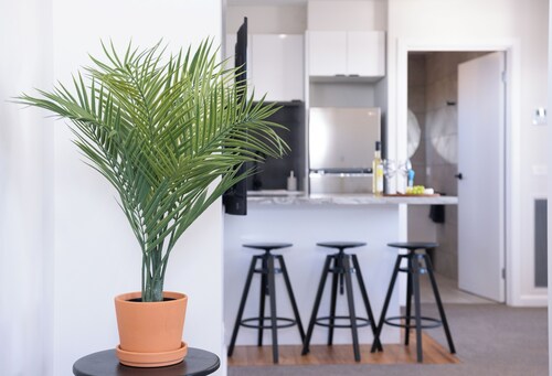  Sea Eagle Suite at Waters Edge