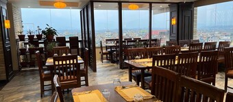 Dees Boutique Hotel