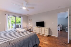 3 dormitorios, tabla de planchar con plancha, wifi gratis y ropa de cama