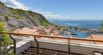 Loggia sul mare -Portopiccolo Apartments