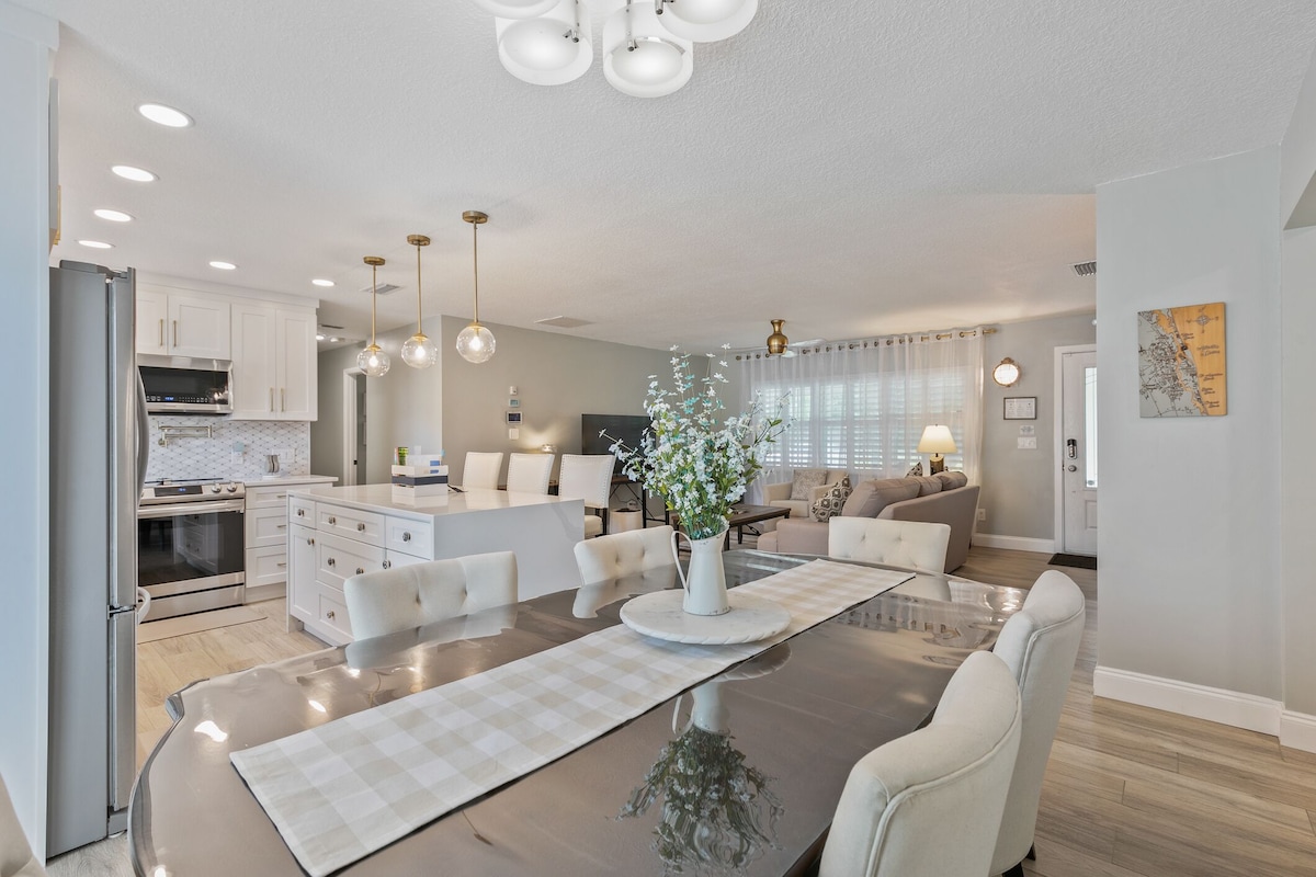 Photo 15 of Family Retreat with Great Location to Downtown and the Beaches!