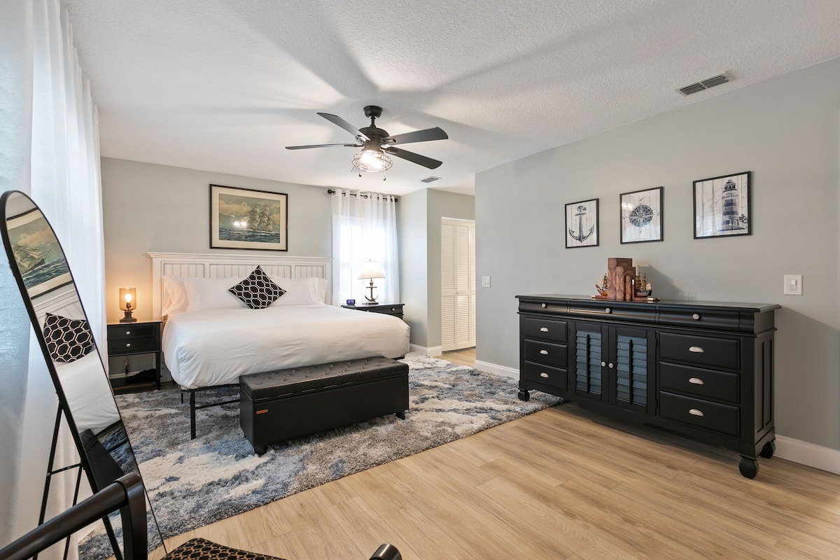 Photo 35 of Family Retreat with Great Location to Downtown and the Beaches!