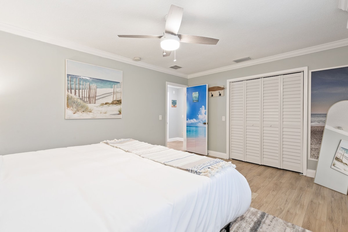 Photo 22 of Family Retreat with Great Location to Downtown and the Beaches!