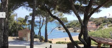 Vue sur la plage/lâocĂ©an