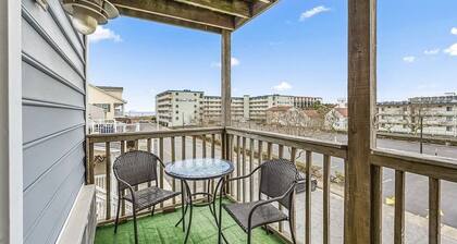 Ocean Block Studio by the Convention Center