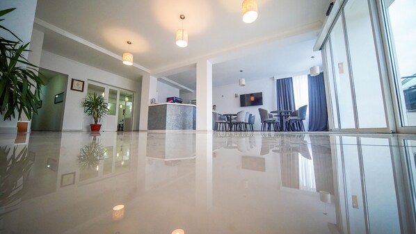 Reception - Hotel DAMAR (Citluk)