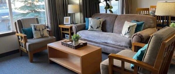 Smart TV y chimenea 