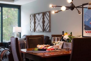 Dining - AURORA SKIES . COZY TWO BED . SPA, POOL & HOT TUB (Canmore)