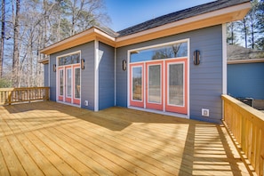 House (5 Bedrooms) | Interior