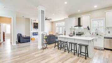 Nhà (5 Bedrooms) | Nội thất