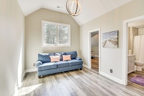 Rumah (5 Bedrooms) | Interior