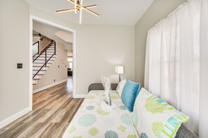 Rumah (5 Bedrooms) | Interior