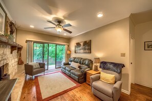 Apartment, 3 Schlafzimmer | Wohnbereich