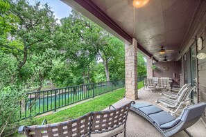 Condo, 3 Bedrooms | Property grounds