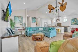 House, 5 Bedrooms | Living area - Jersey Girl 5 Bedroom Home by RedAwning (Anna Maria)