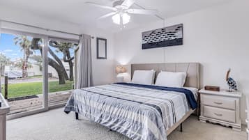 2 bedrooms, iron/ironing board, free WiFi