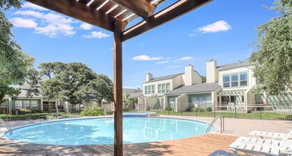 Adventure House Rryc17 2 Bedroom Condo by RedAwning