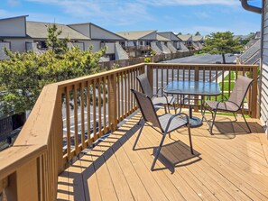 Outdoor dining - 2 bedroom, 2 bathroom condo with an outdoor pool and indoor pool! COV35 (Ocean City)