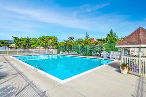 Indoor pool - 2 bedroom, 2 bathroom condo with an outdoor pool and indoor pool! COV35 (Ocean City)