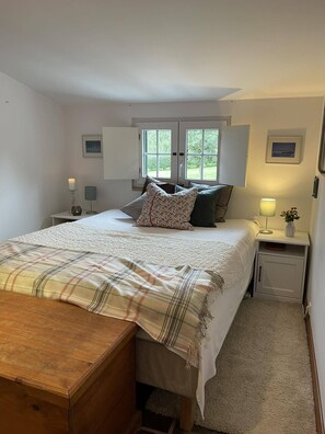 4 Schlafzimmer, Bügeleisen/Bügelbrett, WLAN, Bettwäsche