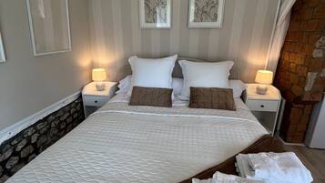 1 chambre, fer et planche Ă  repasser, Wi-Fi, draps fournis