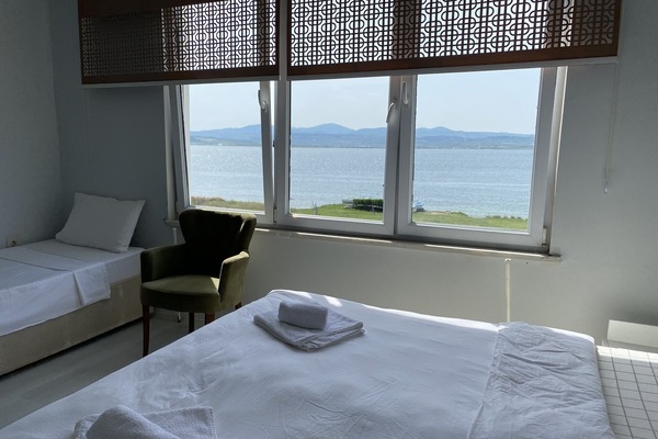 Basic Quadruple Room | WiFi (free), bed sheets