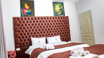 Apartment | 3 bedrooms, iron/ironing board, free WiFi, bed sheets