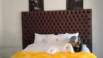 Apartment | 3 bedrooms, iron/ironing board, free WiFi, bed sheets