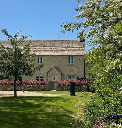 A beautifully themed Cotswold cottage with a modern but classic country interior