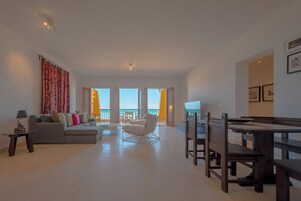 奢华公寓 | 3 多间卧室、熨斗/熨衣板、免费 WiFi