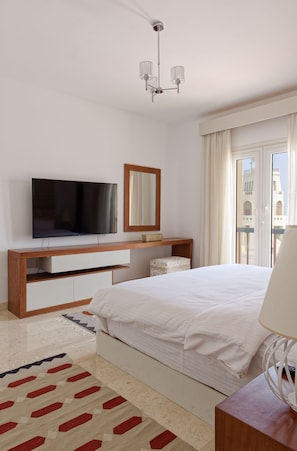 Appartement Luxe | 3 chambres, fer et planche à repasser, Wi-Fi gratuit