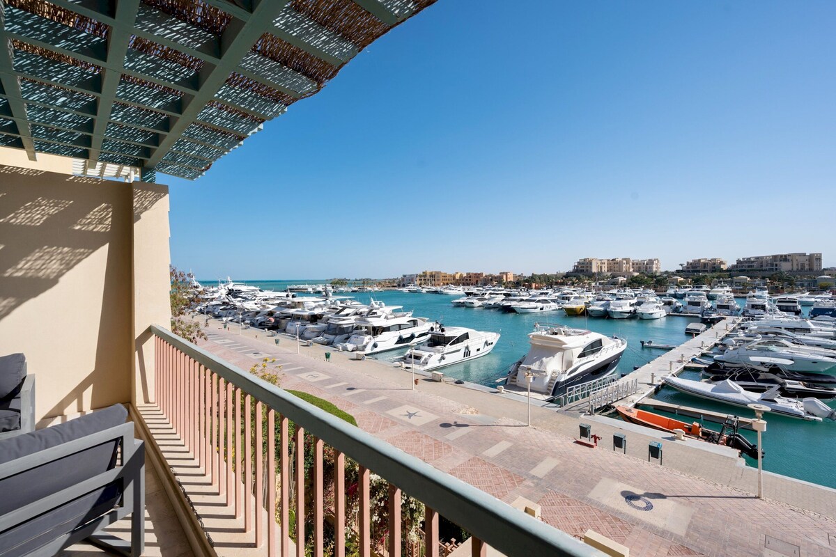 Deluxe appartement, 3 slaapkamers, uitzicht op het strand | Terras