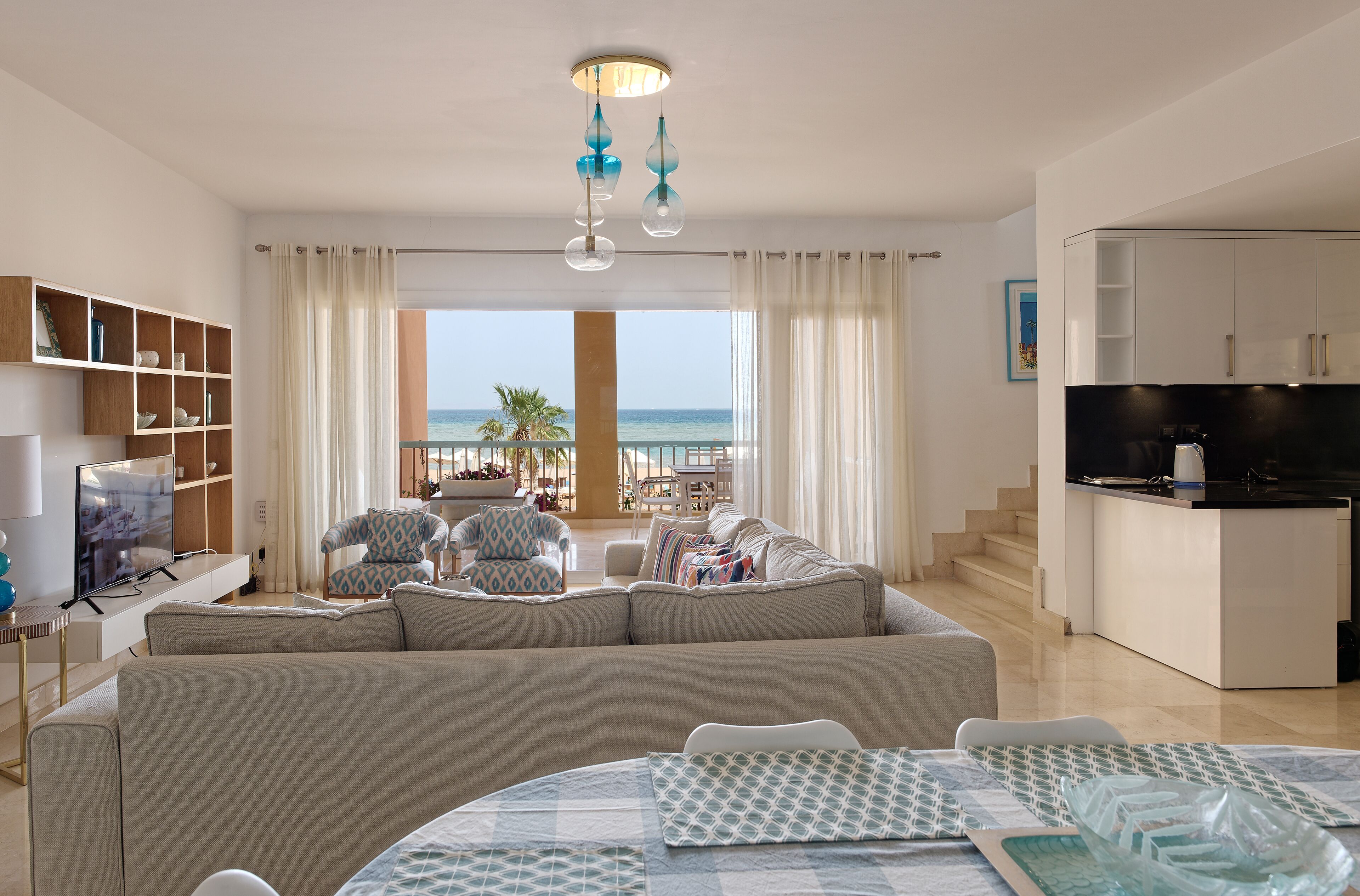 Appartement Luxe | 3 chambres, fer et planche à repasser, Wi-Fi gratuit