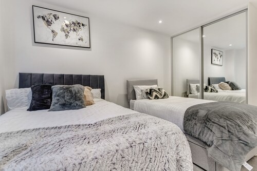 1 Bed, Sleeps 3, Free Parking, Wifi