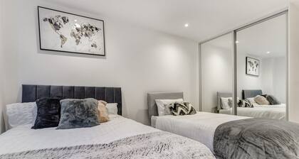 1 Bed, Sleeps 3, Free Parking, Wifi