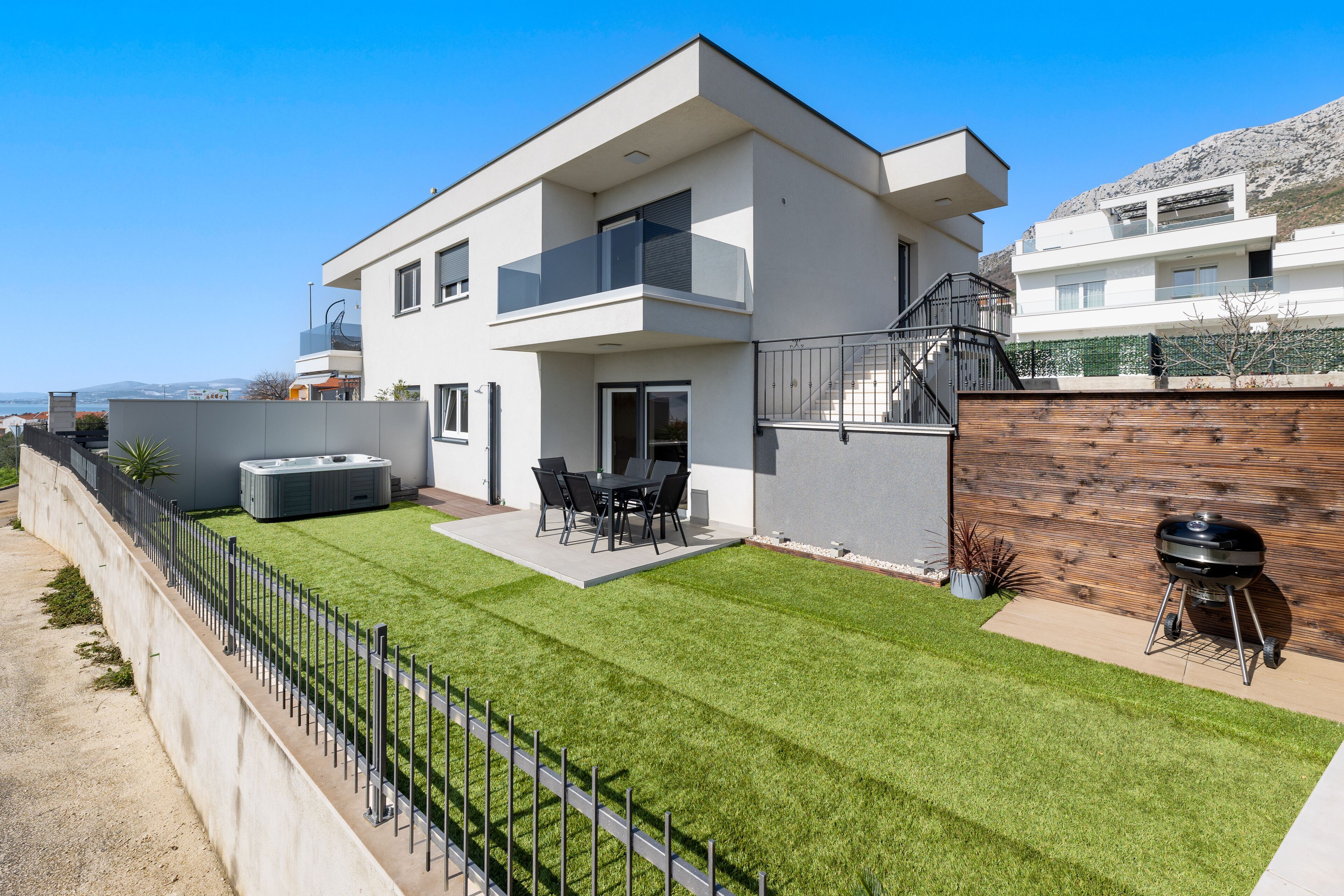 Apartment | Property grounds