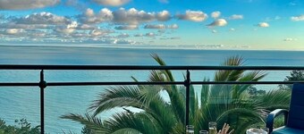 La Chaumière Vauban Vue Mer et Mont St Michel