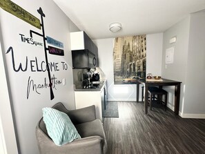 Interior - Private/ Pet-friendly Themed Suite with Kitchenette! Fast Wi-Fi, Central (Lethbridge)