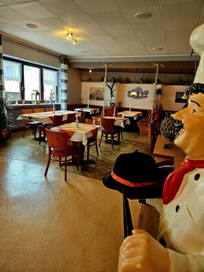 Restaurant - Gasthaus Hotel Bidinger (Schoden)