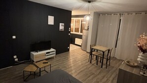 Reiseseng for barn, wi-fi (inkludert) og sengetøy